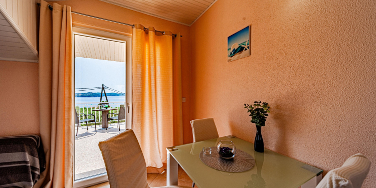Holiday House Maja